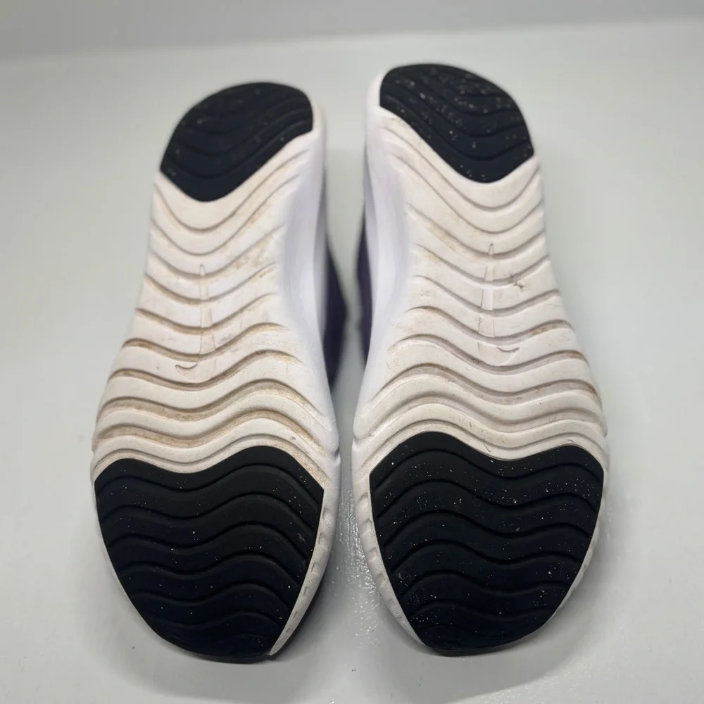 Nike Flex Plus GS Slip-On Sneakers Youth 7 Women’s 8.5 Purple Mint Comfort Runni